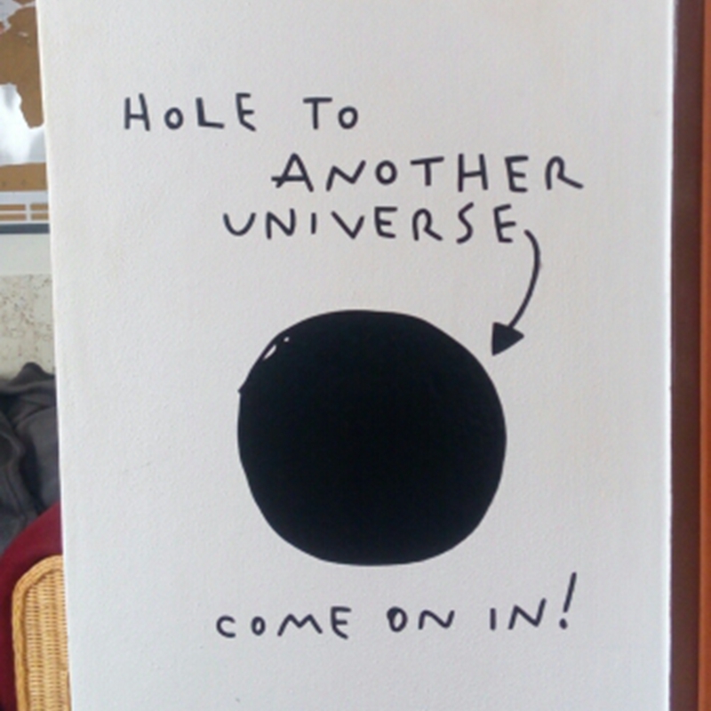 Hole to Another Universe-pegat - Interior Design Magazine reseña y precio