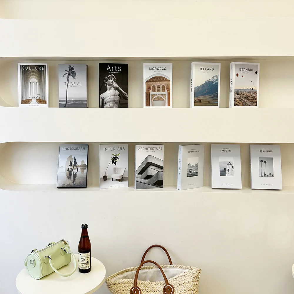 Accesorios de libros falsos de - Interior Design Magazine reseña y precio