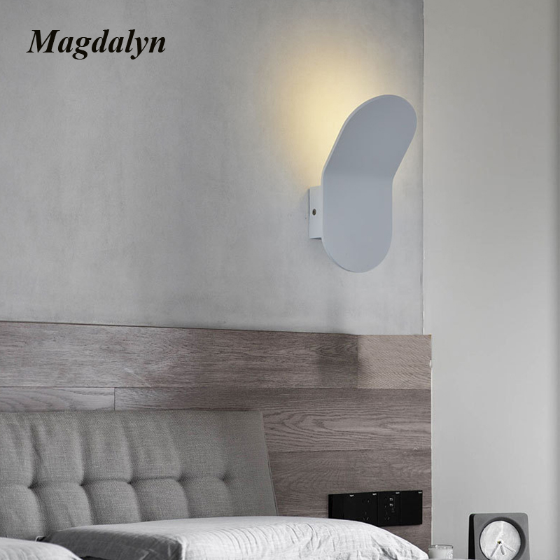 Lámparas de pared de aluminio  - Interior Design Years Of Study reseña y precio